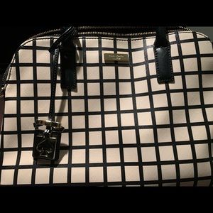 Kate Spade bag, black and white. No damage.